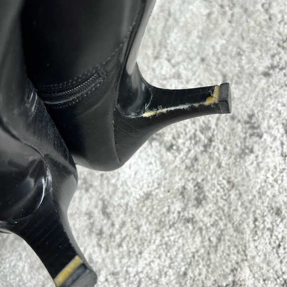 Sofft Black Heeled Ankle Boot. - Picture 5 of 8